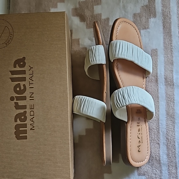 Size 8 Mariella slides. Only wore twice. Guc - Picture 5 of 5